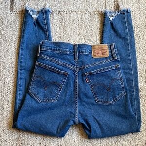 Levi's Women's wedgie Blue Ripped Hem Skinny Jeans